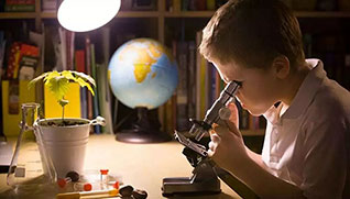 跨學(xué)科(kē)？不要太容易！——《星之繼承者》三部曲讀後有(yǒu)感